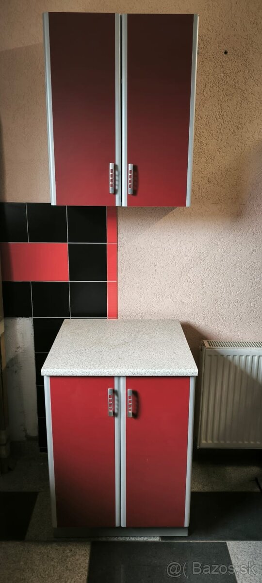 Kuchynská linka / skrinky