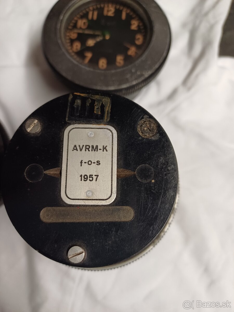 Letecke palubné hodiny