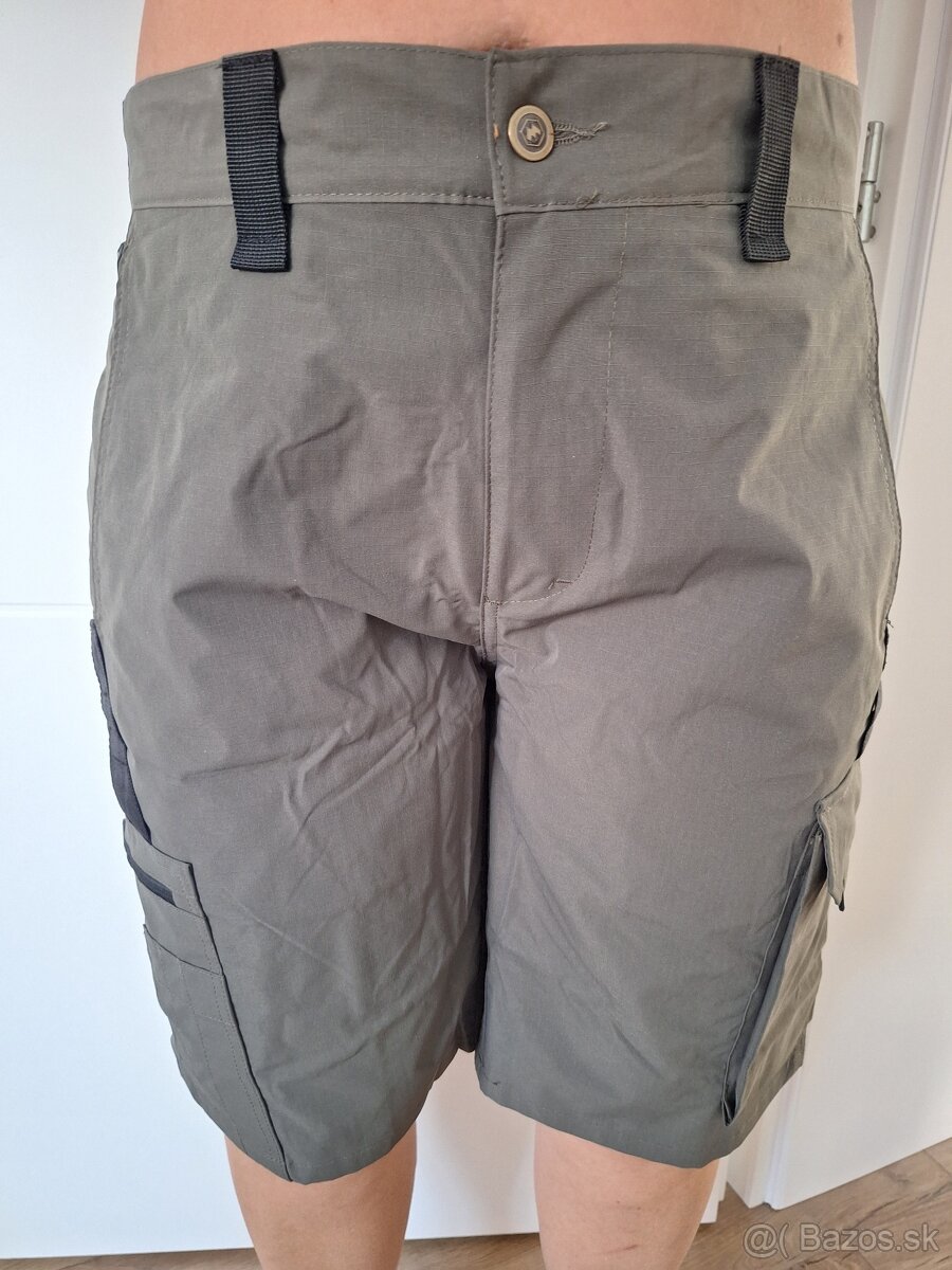 Kratke kapsacove nohavice XL