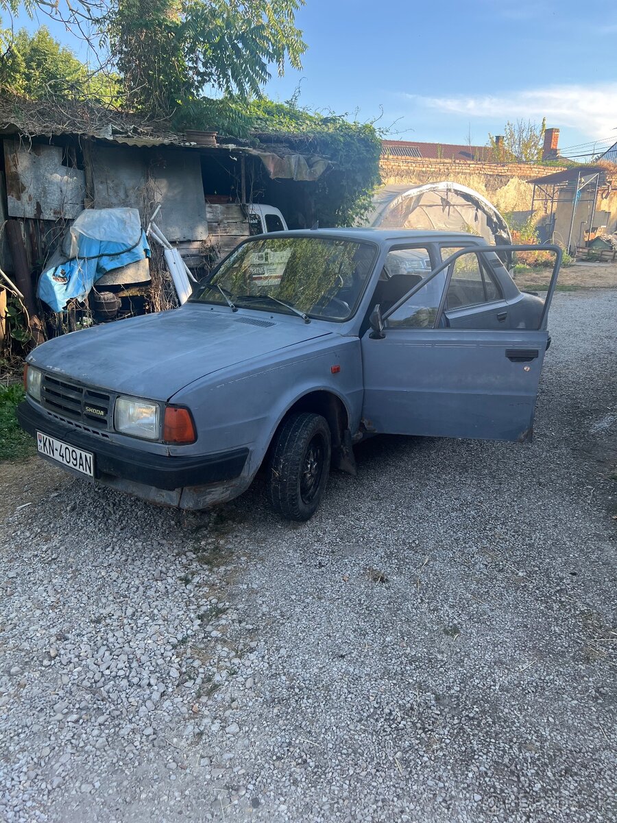 Škoda 125L
