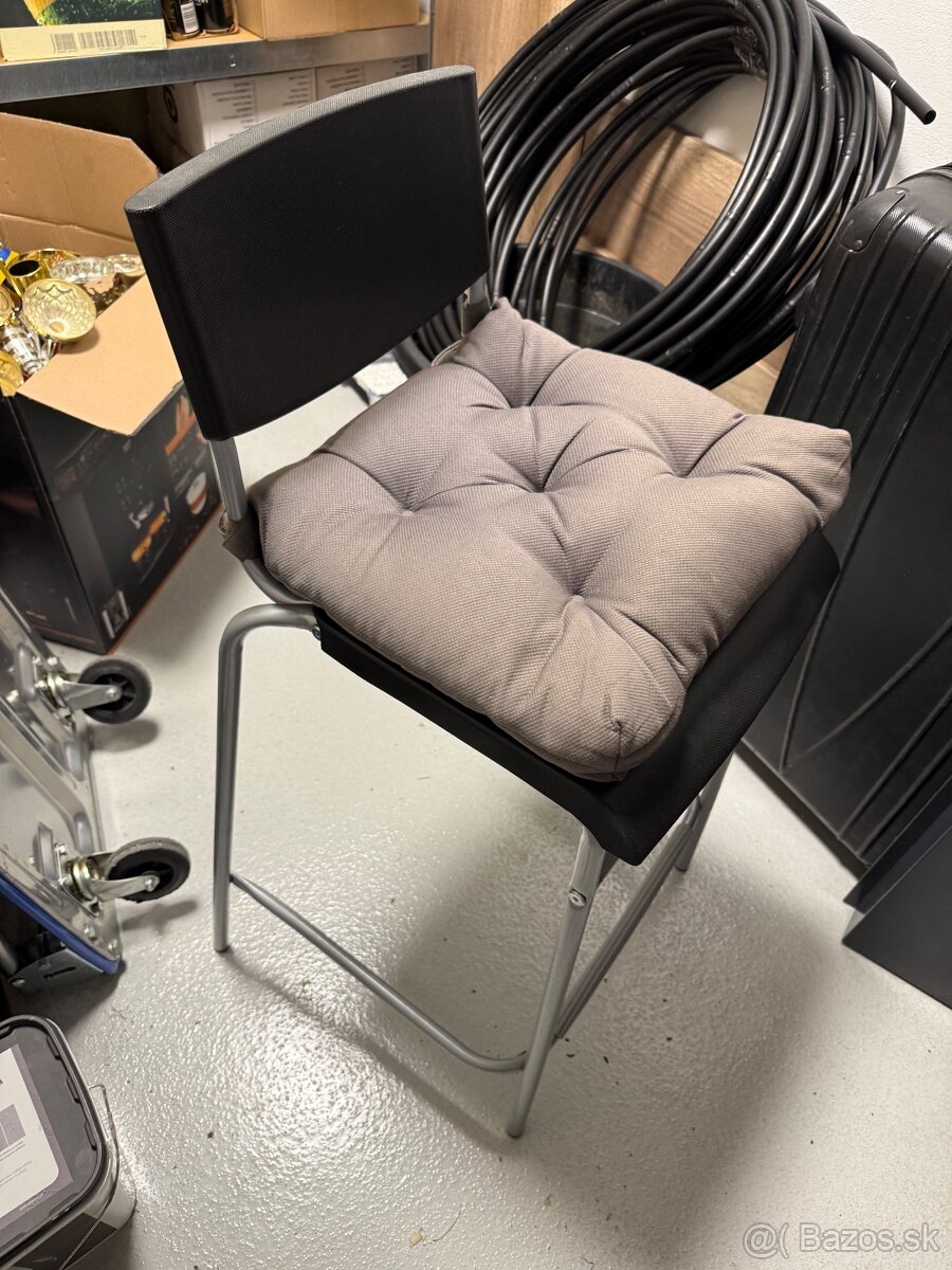 Barová stolička Ikea