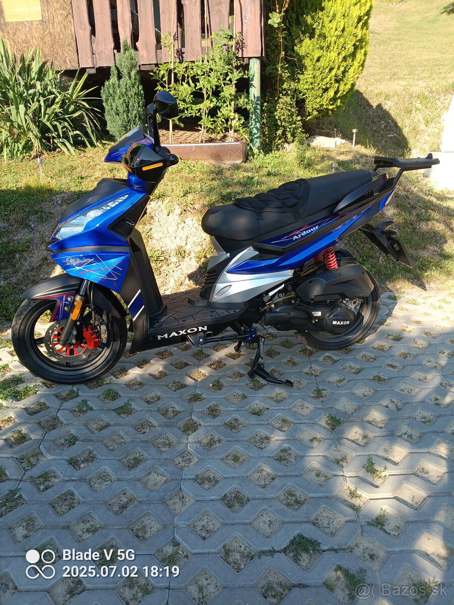 Skúter Maxon Ardour 125