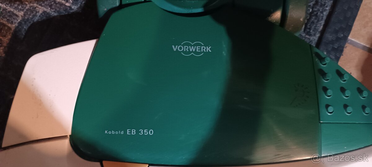 Predám vysávač VORWERK Kobolt 130 s bohatým príslušenstvom