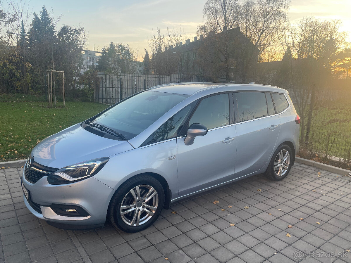 Opel Zafira Tourer 2.0 CDTI TOP STAV
