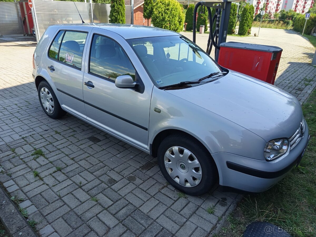 Predám VW Golf 4 IV 1.6 benzín 74kw