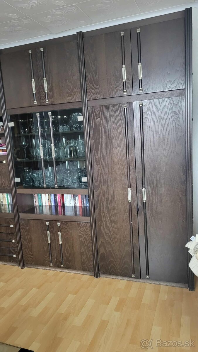 Na predaj obývacia stena RETRO