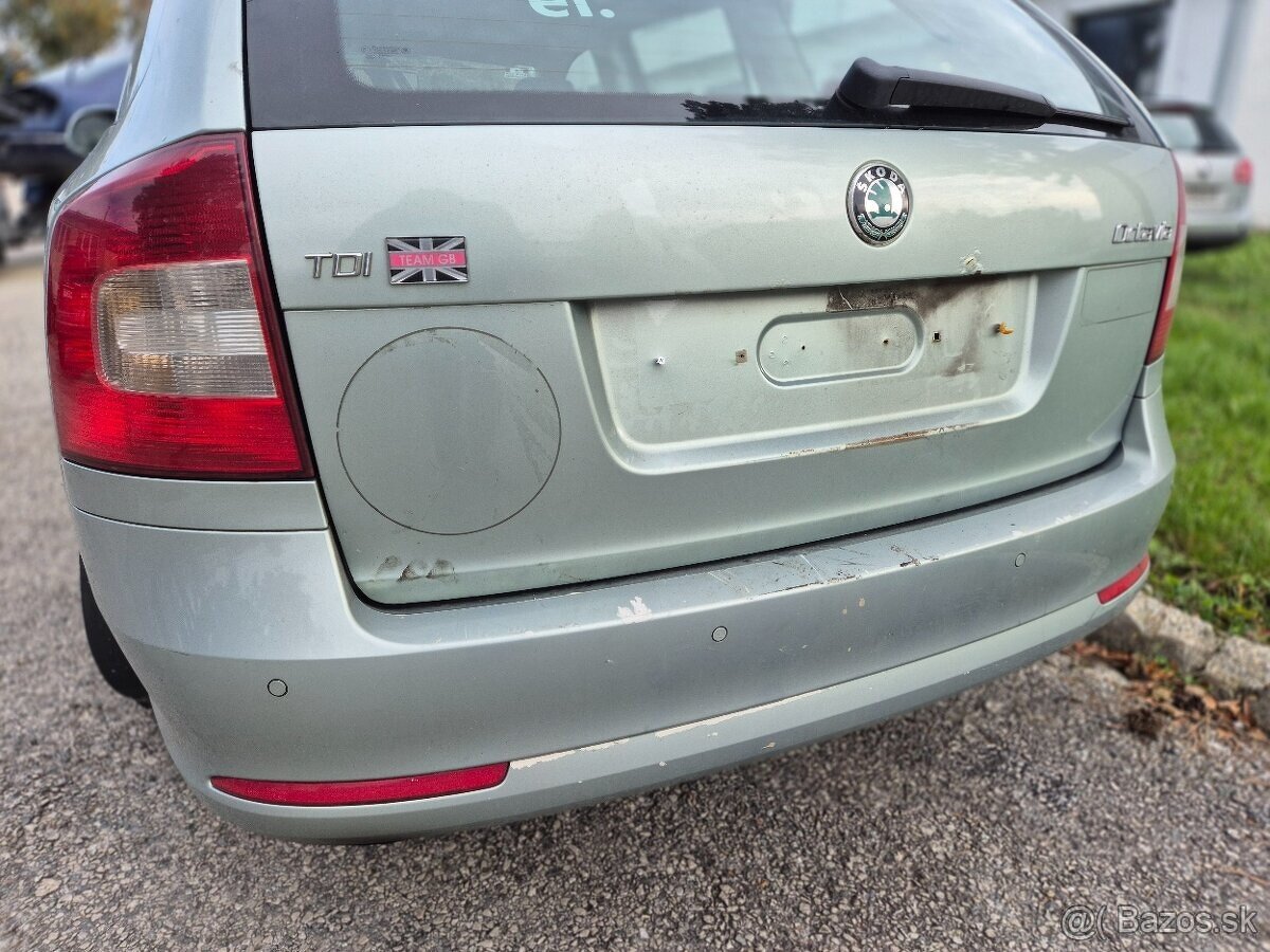 Predám zadný kufor pre Škoda Octavia II 2 combi
