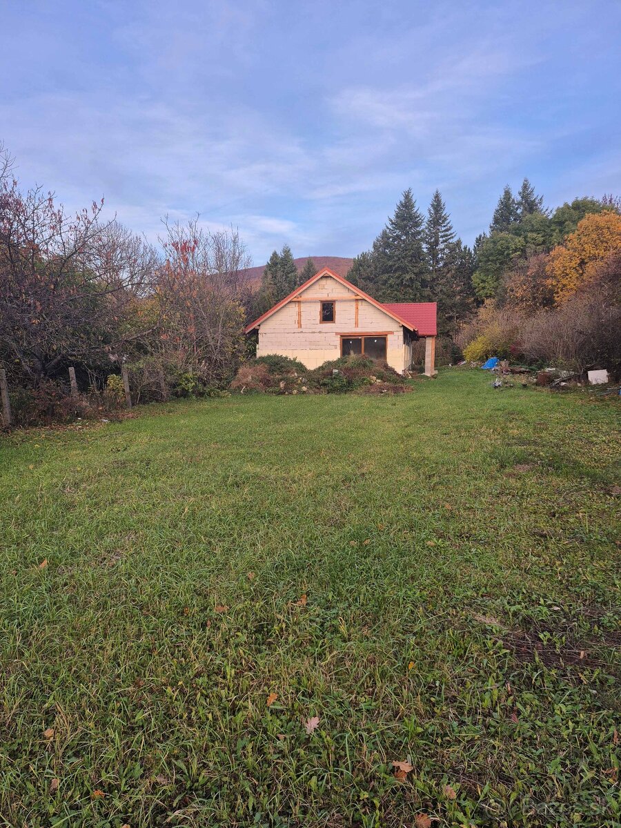 Dom, ktorý si môžete dotvoriť podľa seba, miesto s dušou v K