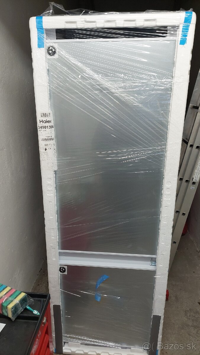 Vstavana chladnicka Haier