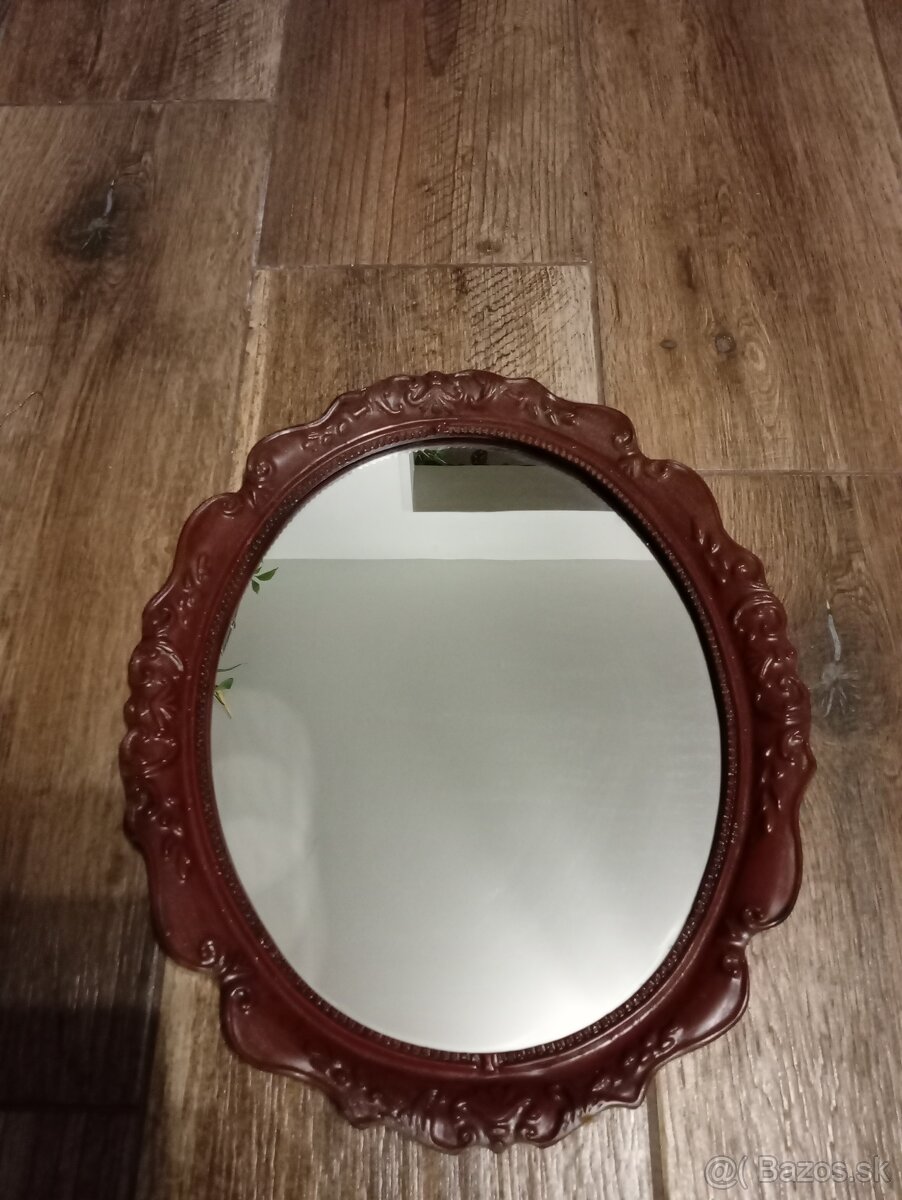 Predám starožitné zrkadlo