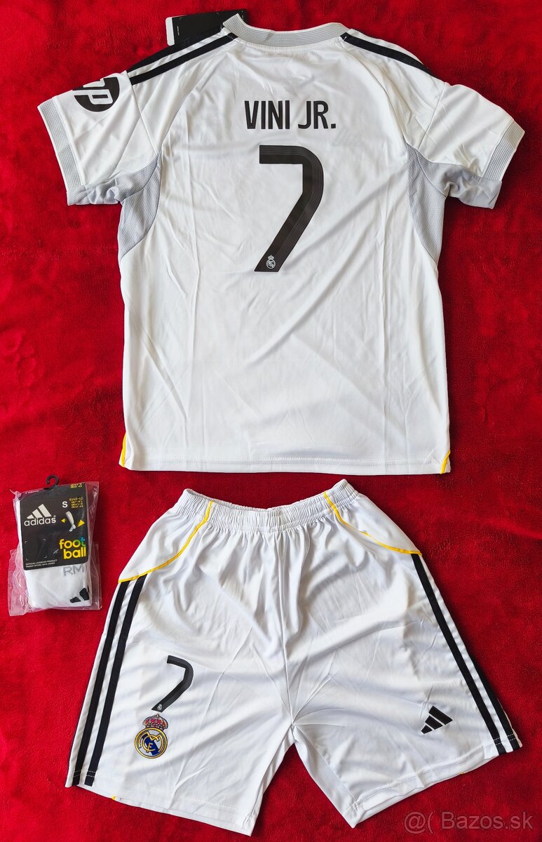 Detský dres Real Madrid - Vinícius Júnior