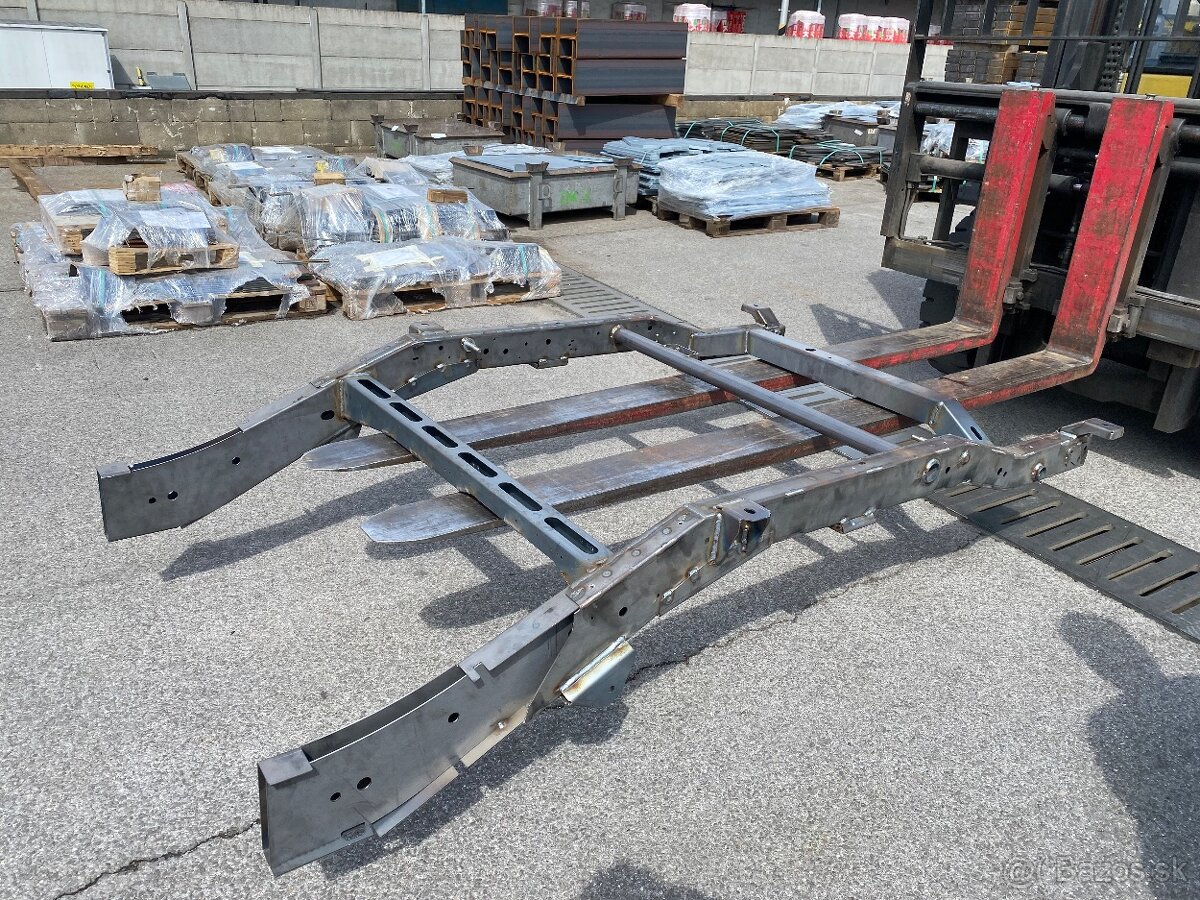 Rám - Rámy na Navara D40 / D22 / Hilux / L200 / Nissan Path