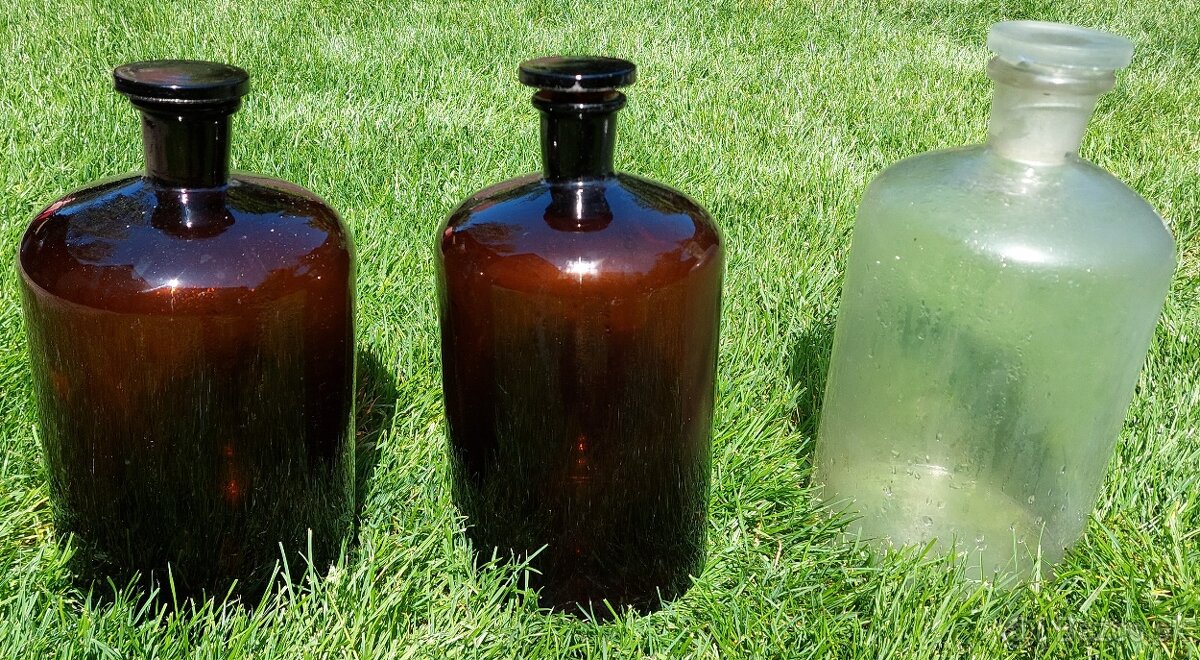 Predám laboratórne fľaše