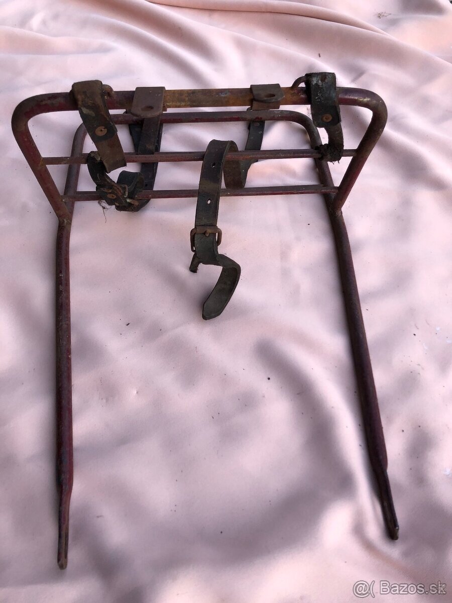 Jawa pérák - nosič