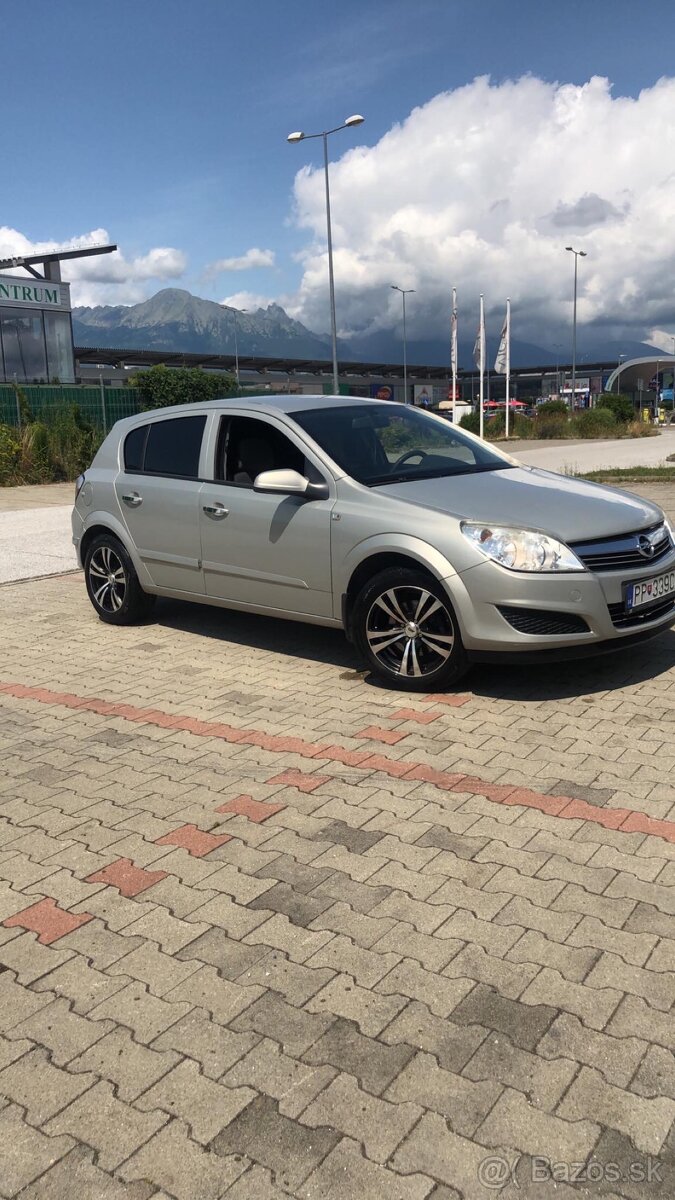 Opel Astra H 1.4 66kw