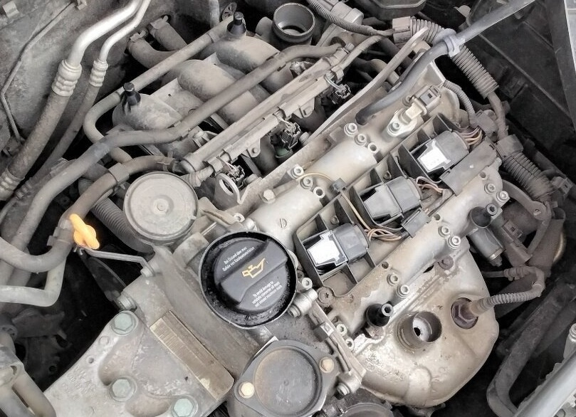 MOTOR AZQ Škoda Fabia 1.2 HTP MOTOR BMD DVERE a iné diely p