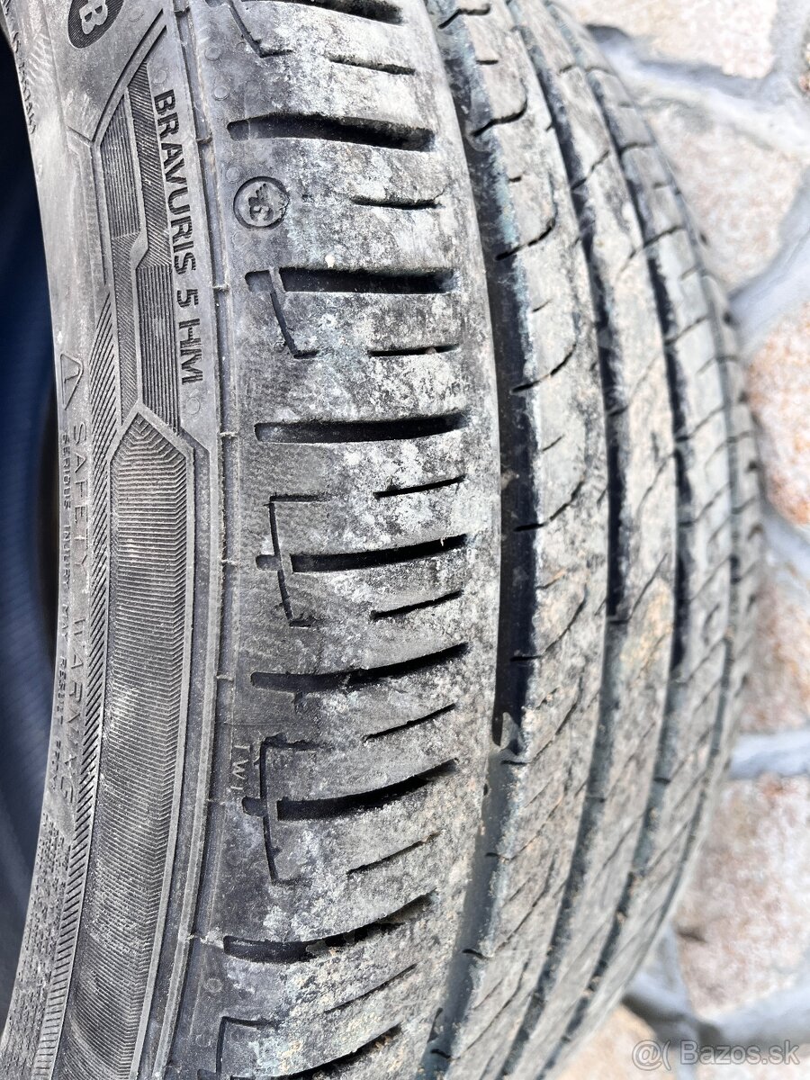 Barum 225/45 r17