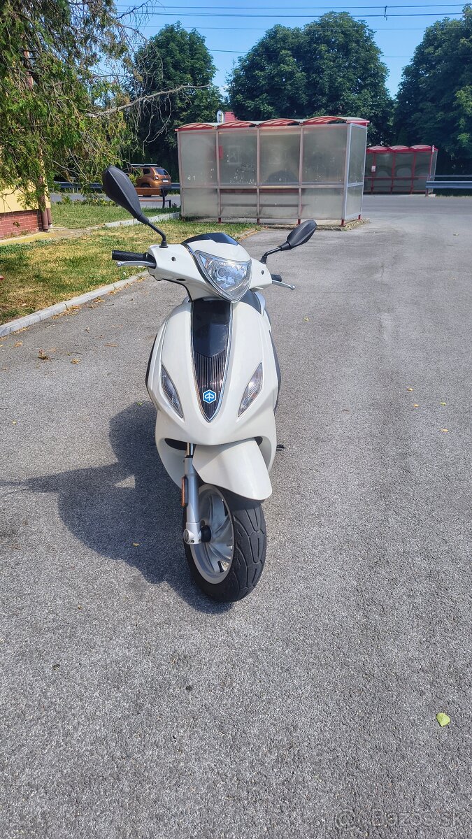 Piaggio fly 50 4T 2V