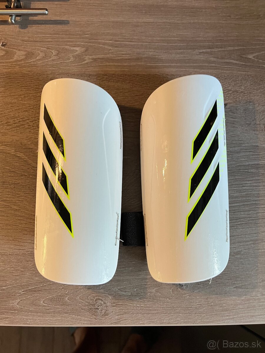Hrániče Adidas
