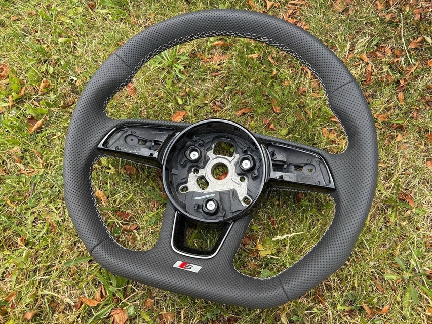 AUDI VOLANT KOZENY ZKOSENY PERFOROVANY A4 S4 B9 A5 B9