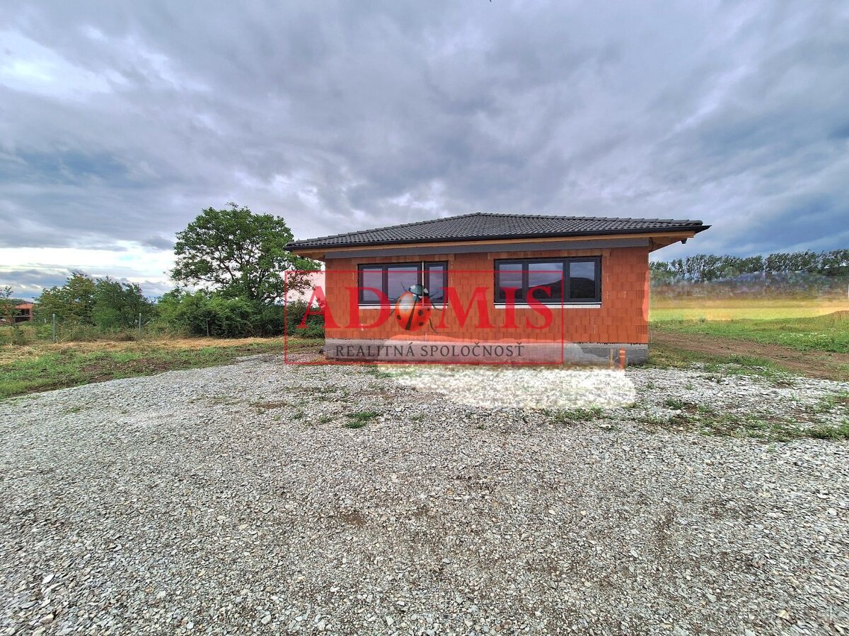 Predáme 5izbový bungalov Ruskov 725m2, komora,tepelko,Ruskov