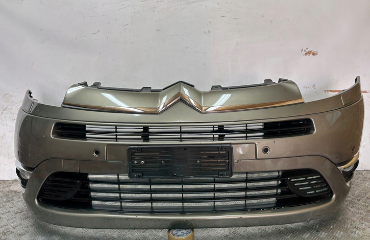 Citroen C4 Grand picasso predný nárazník