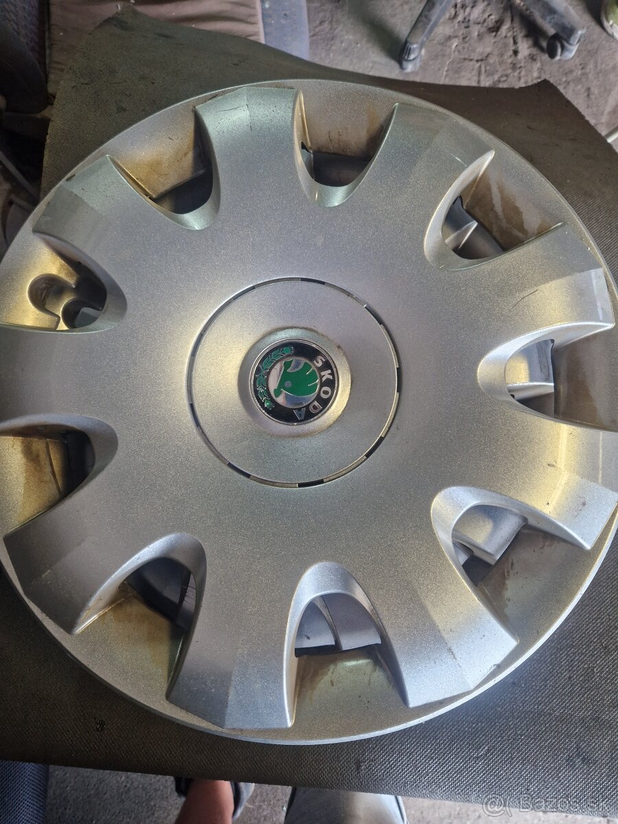 Škoda originál kryty kolies R15