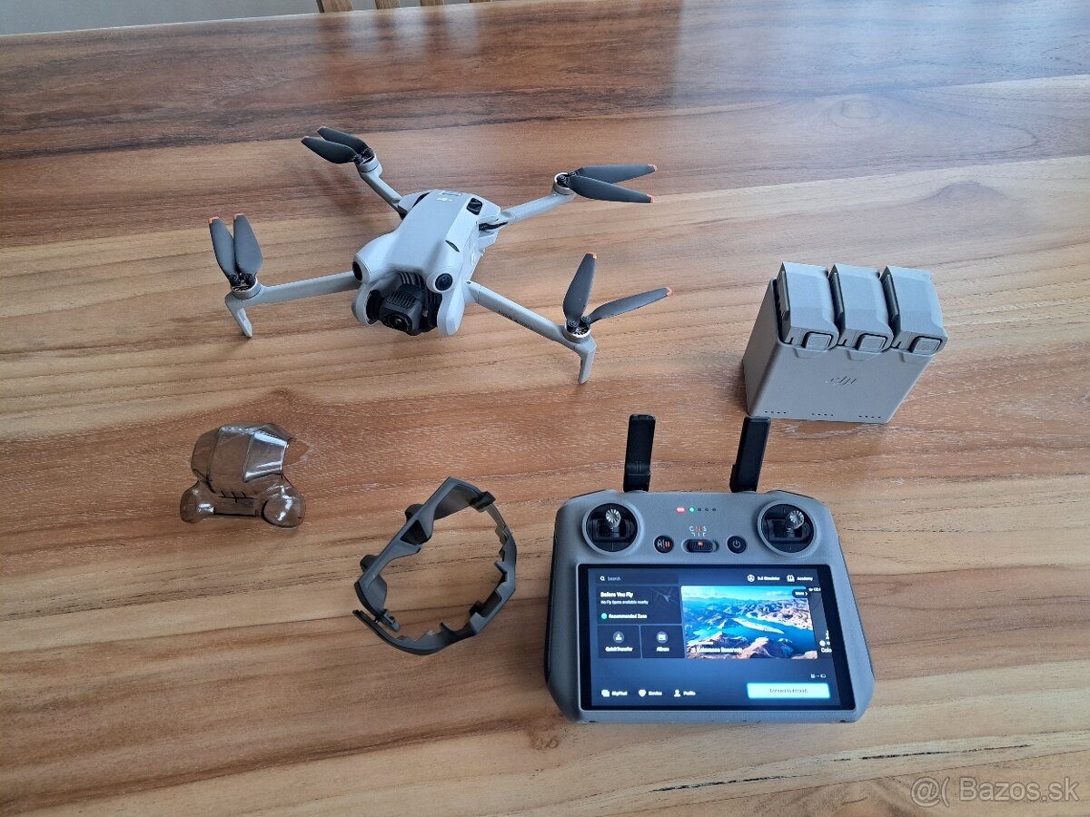 DJI MINI 4 PRO FLY MORE COMBO