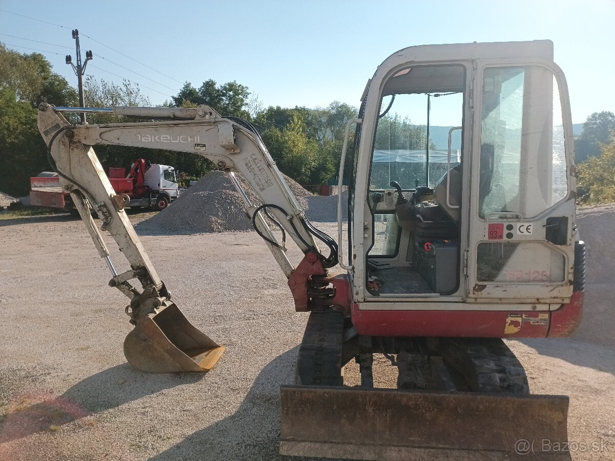 Takeuchi TB 125