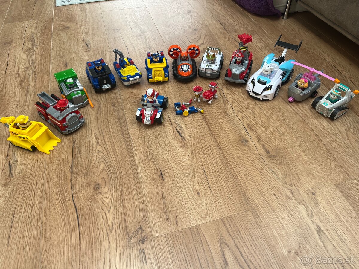 Paw patrol figurky a auta