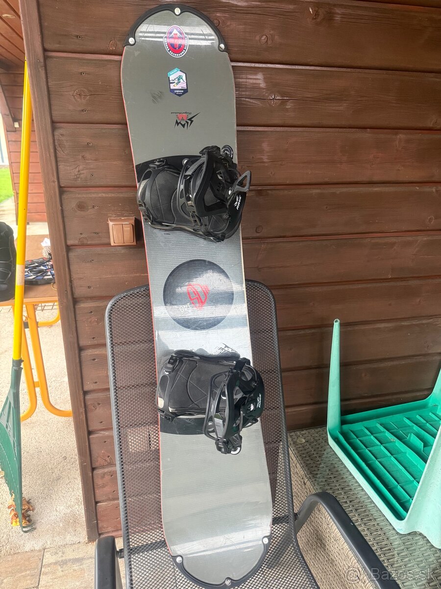 Predám snowboardový set