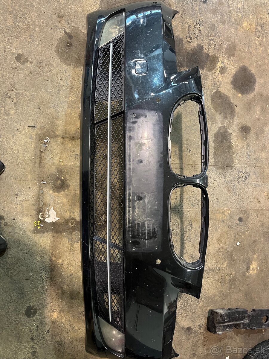 Predný nárazník BMW e60/e61 facelift/lci