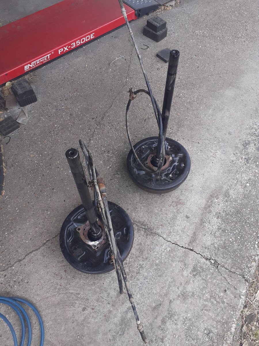 Zadna poloos Ford Ranger,Mazda bt50