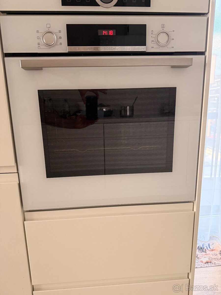 Teplovzdušná rúra Bosch