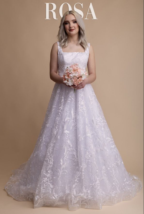 Nové svadobné šaty Rosa s odnímateľnými rukávmi