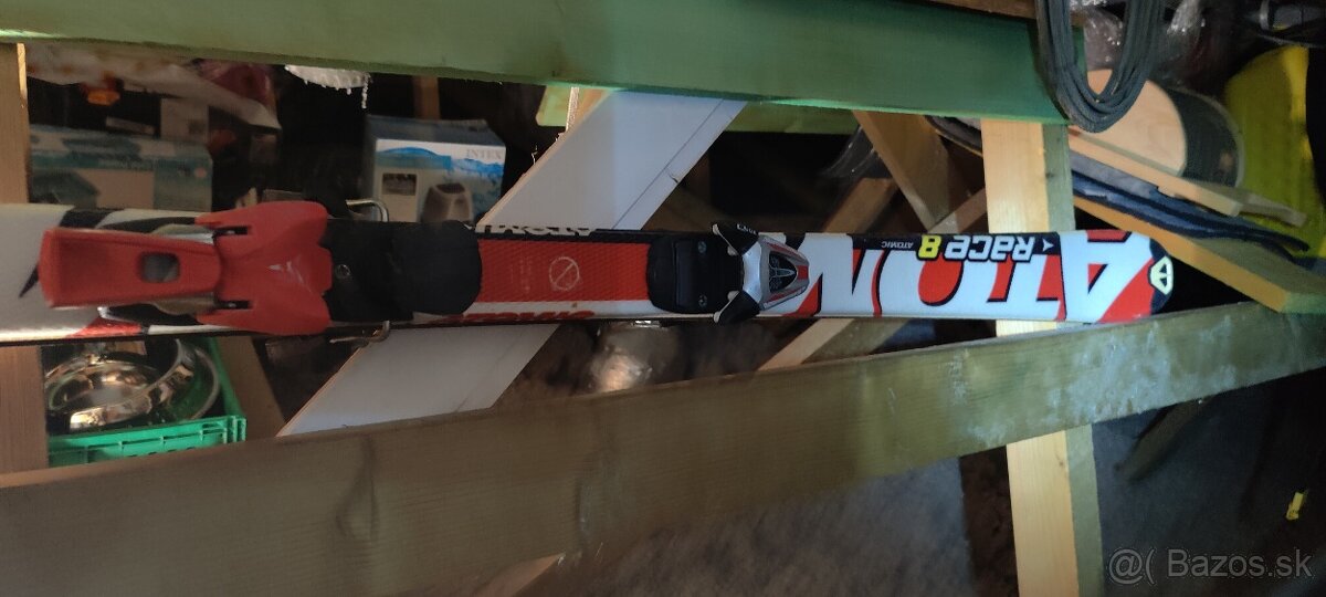 Predám lyže 140 cm Atomic Race 8