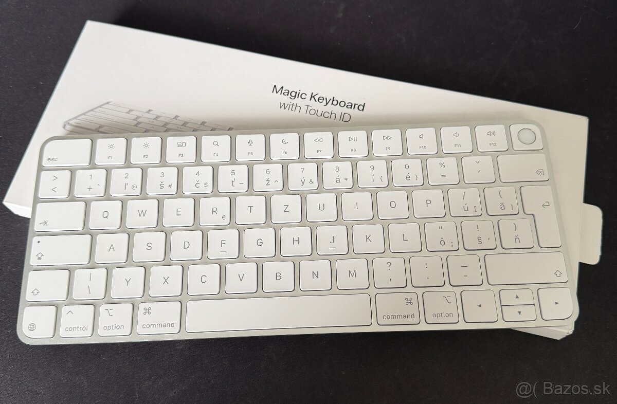Apple Magic Keyboard 2024 s Touch ID (SK) – USB-C