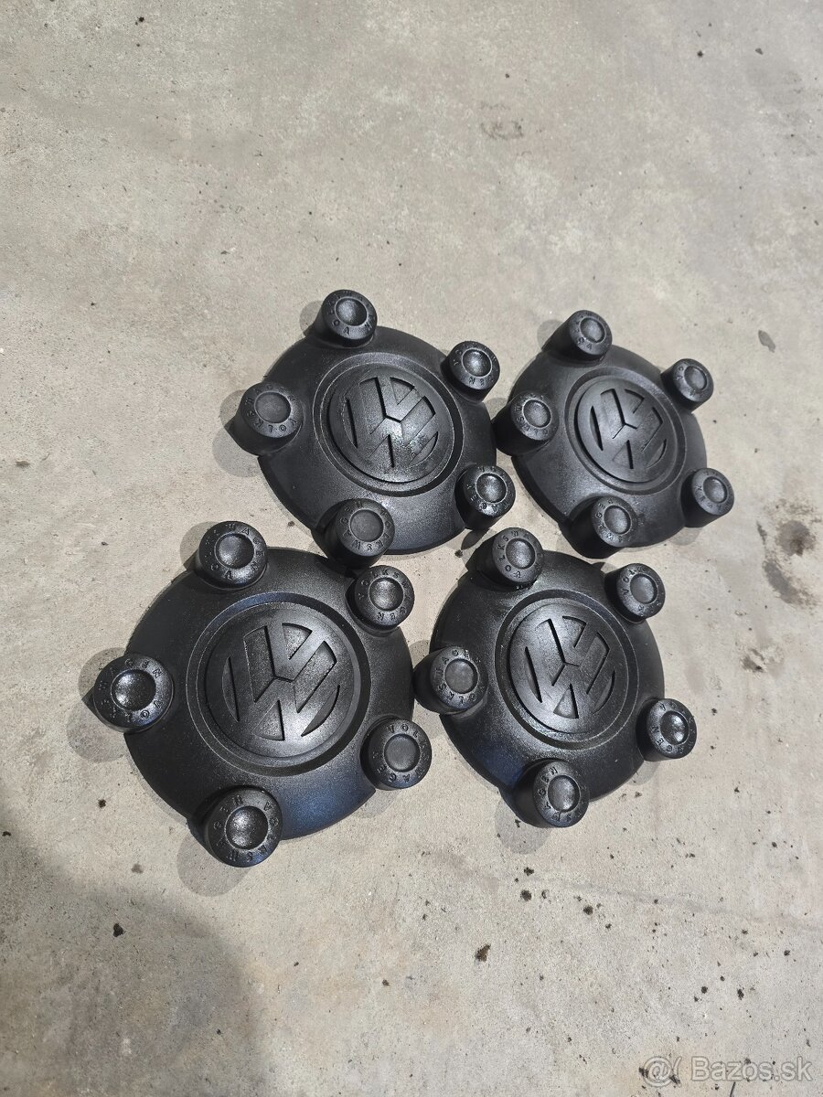 Puklice Volkswagen Caddy