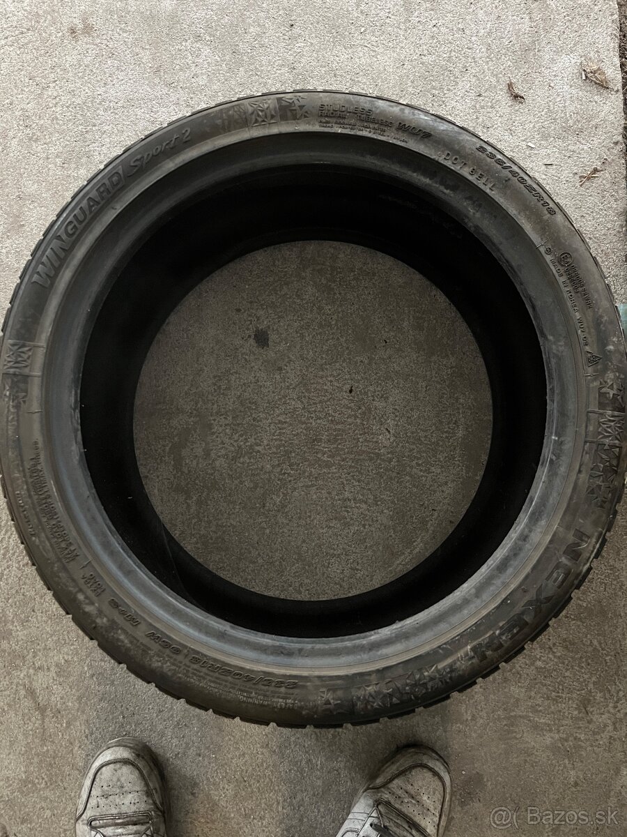 Pneu 235/40r18
