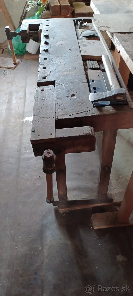 Stolarsky stol