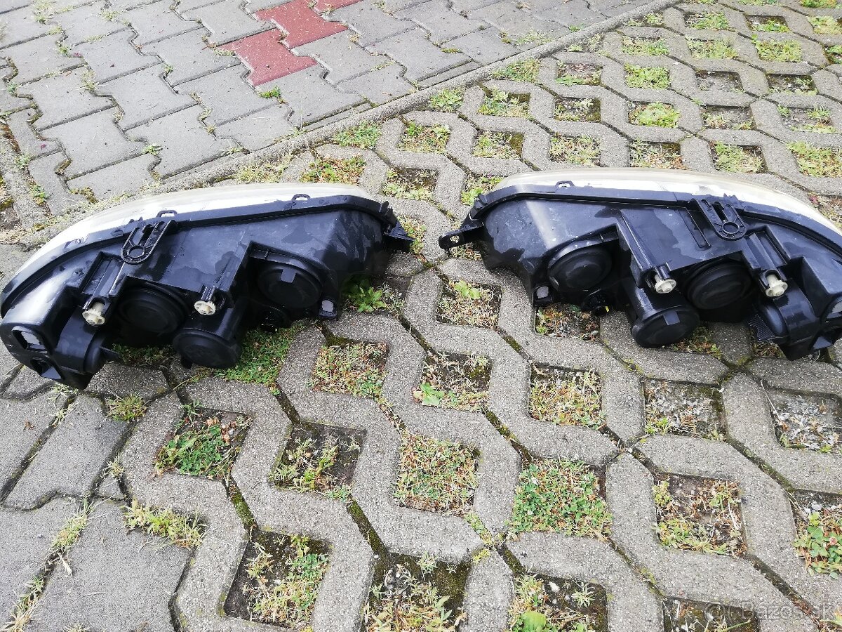 Predné svetlá Fiat Punto 188 FL