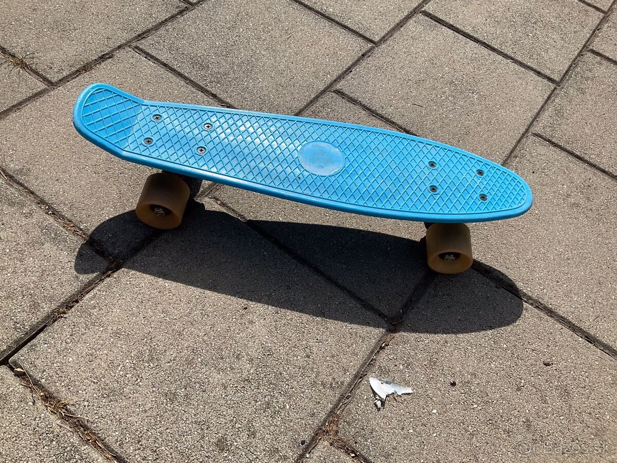 predám pennyboard-modrý