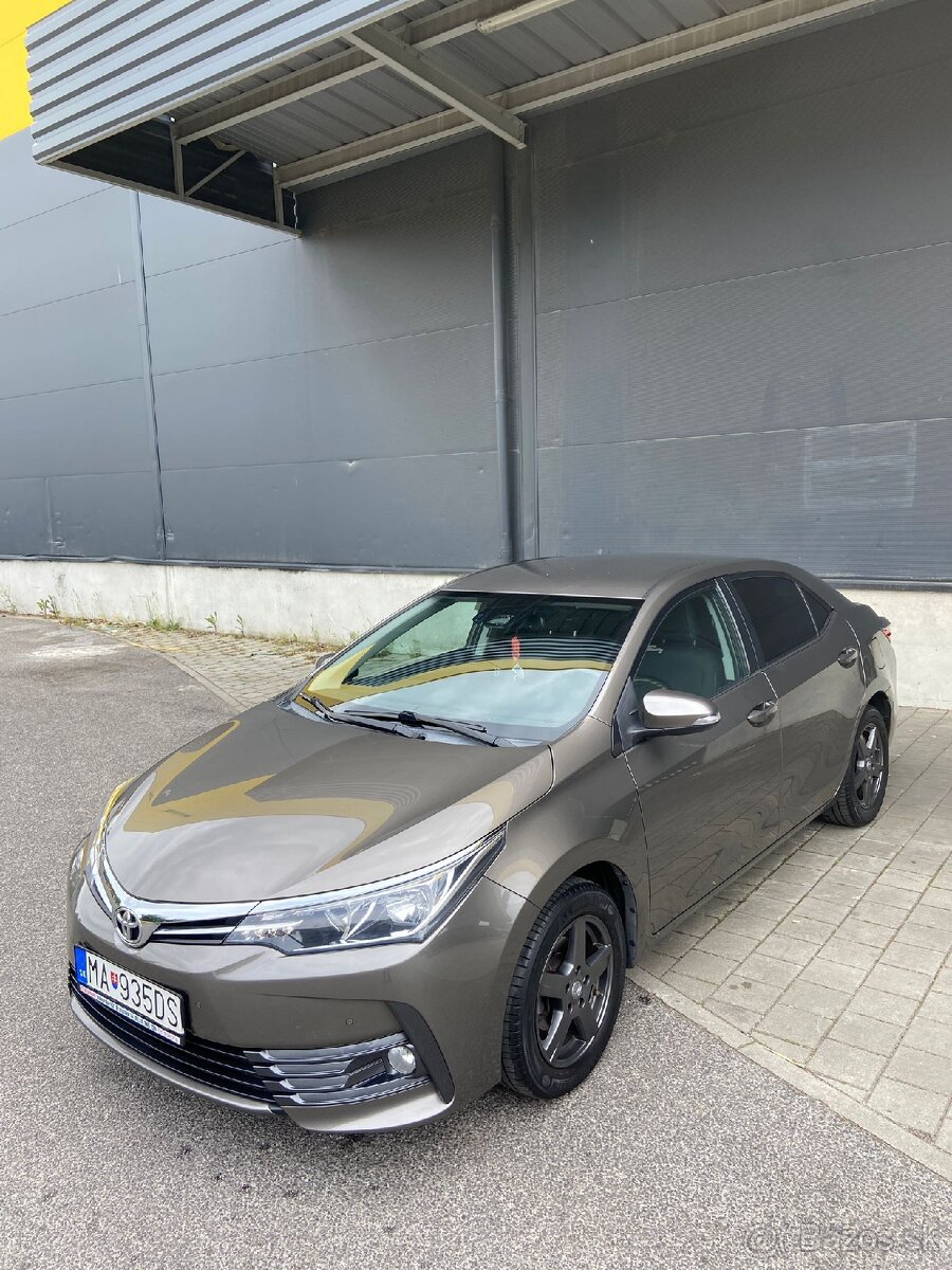 Toyota Corolla 1.6 Active