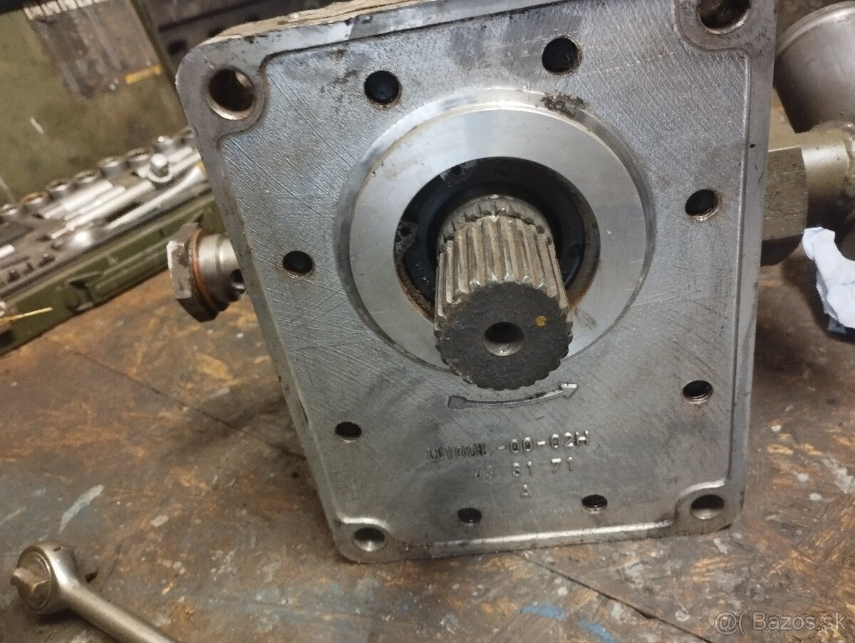 Hydraulické čerpadlo 100l