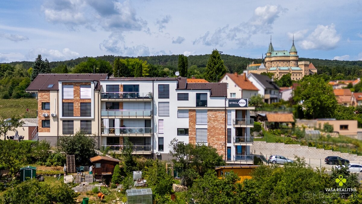 2-izbový byt s veľkou terasou v Bojniciach – 50 m²