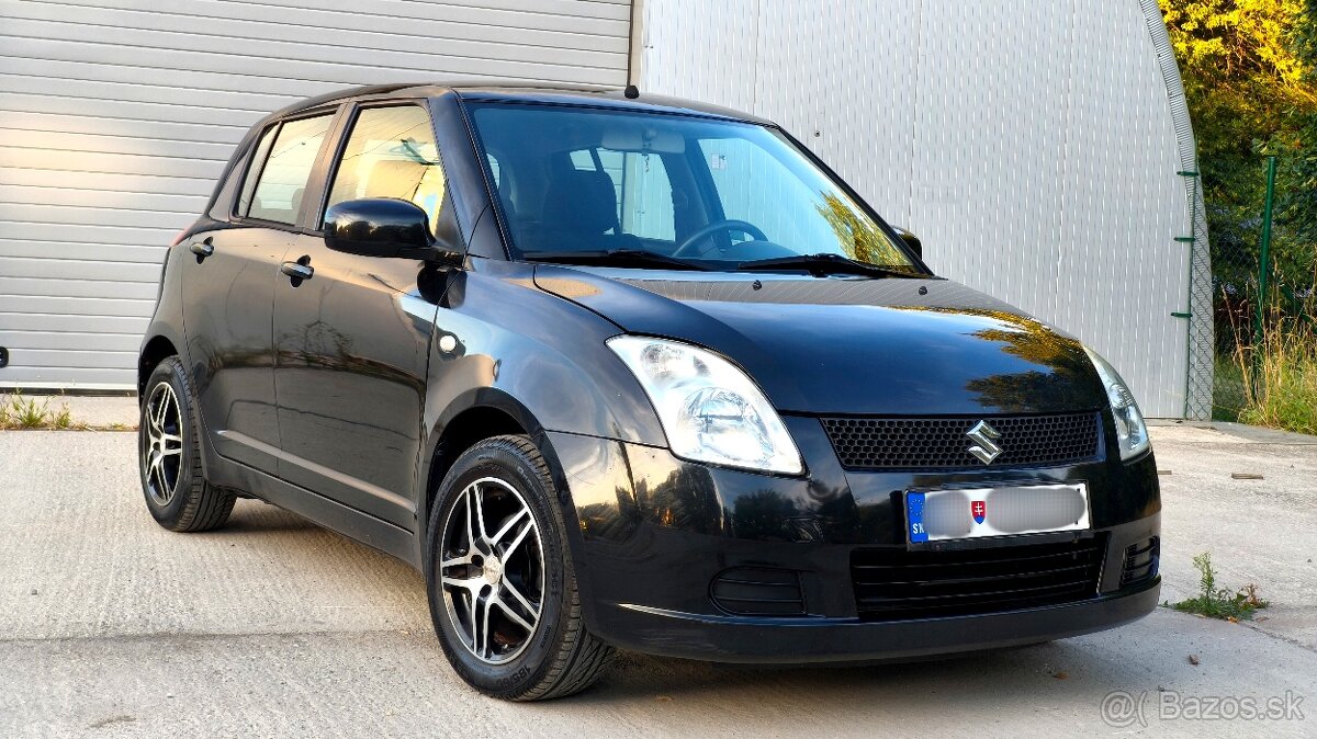 Suzuki Swift 1.3i 125 000km
