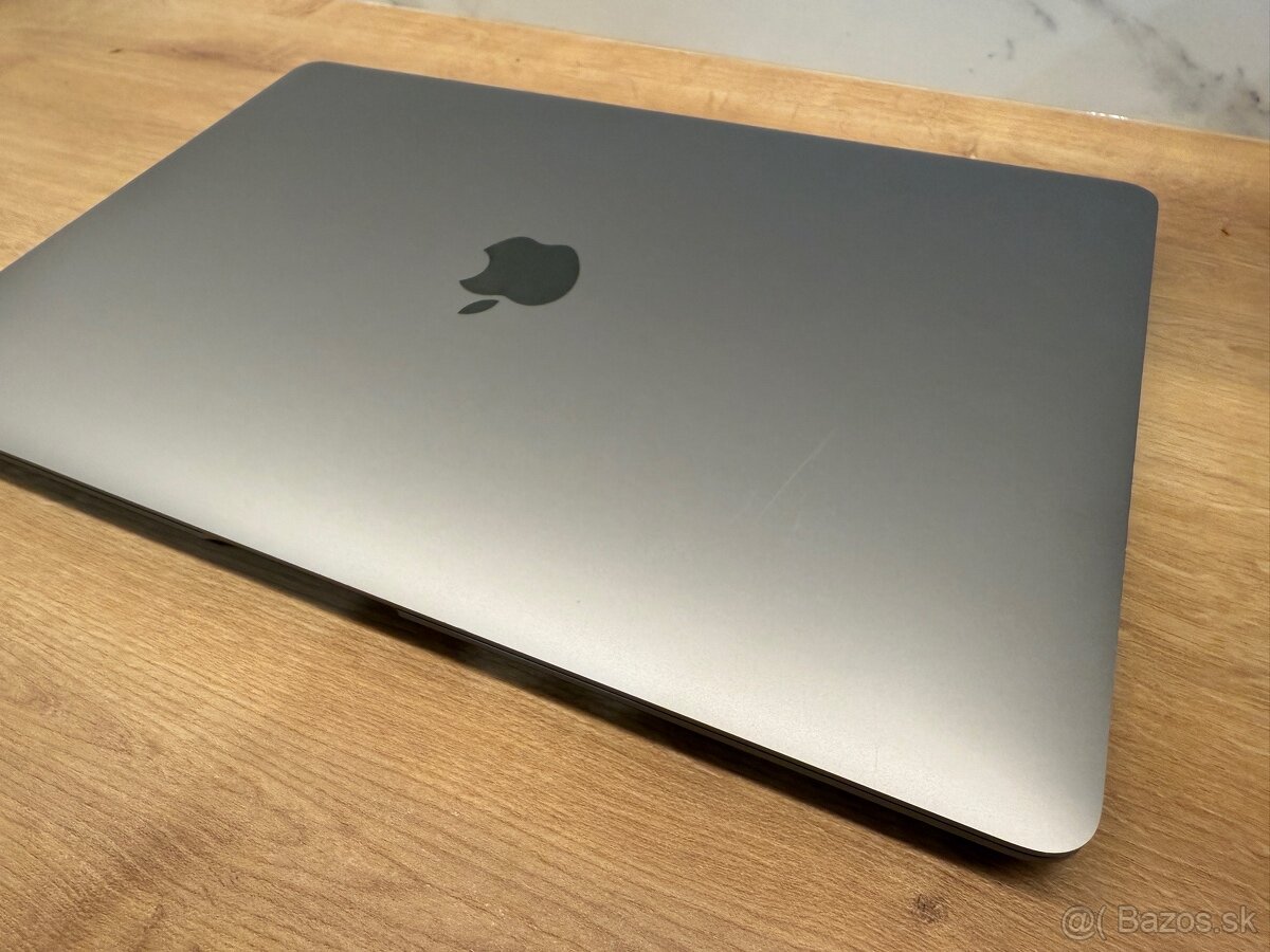Macbook Air M1 Space Grey
