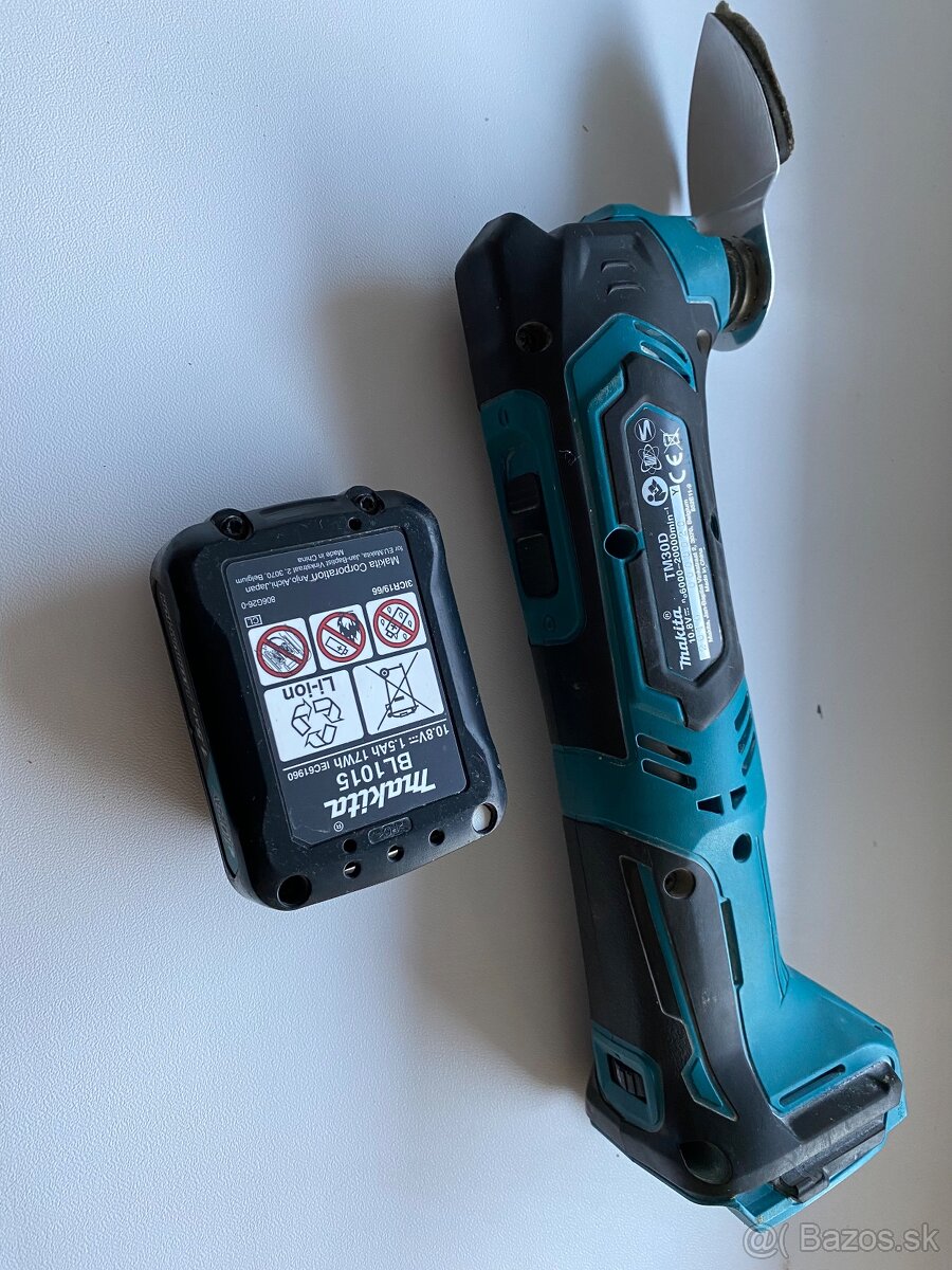Makita TM30D – multifunkčné náradie, 2× batéria + nabíjačka