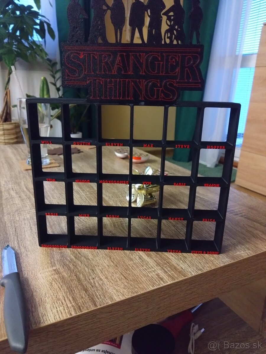 Policka na postavicky z kinder joy stranger things
