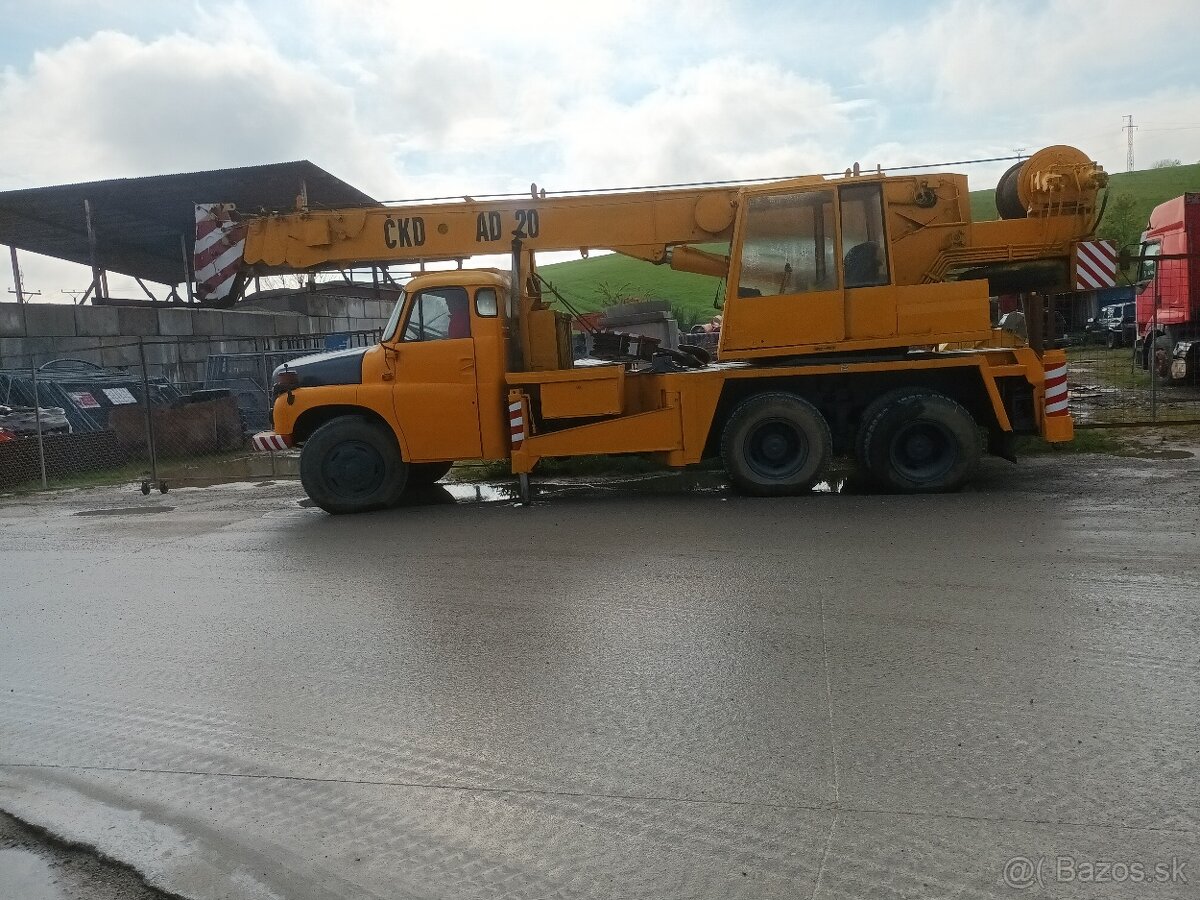 Tatra 148 žeriav 20t